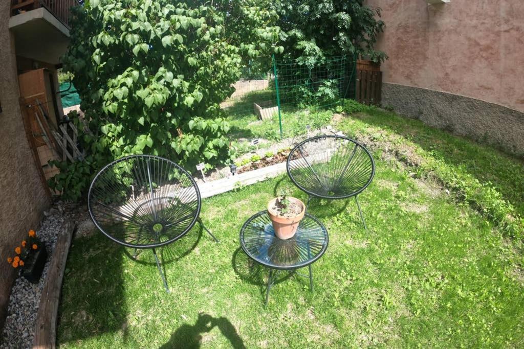 Briancon, Appartement Avec Jardin Et Terrasse. Exteriör bild