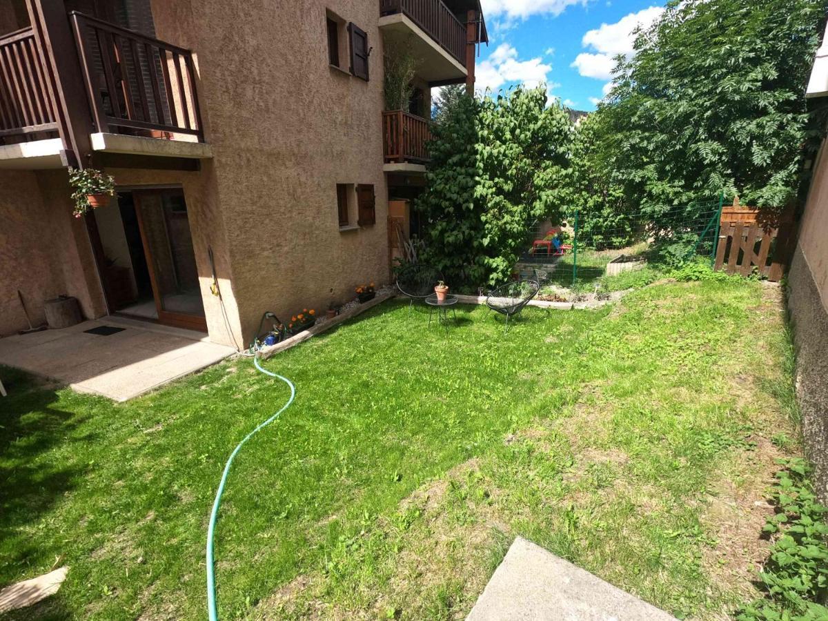 Briancon, Appartement Avec Jardin Et Terrasse. Exteriör bild