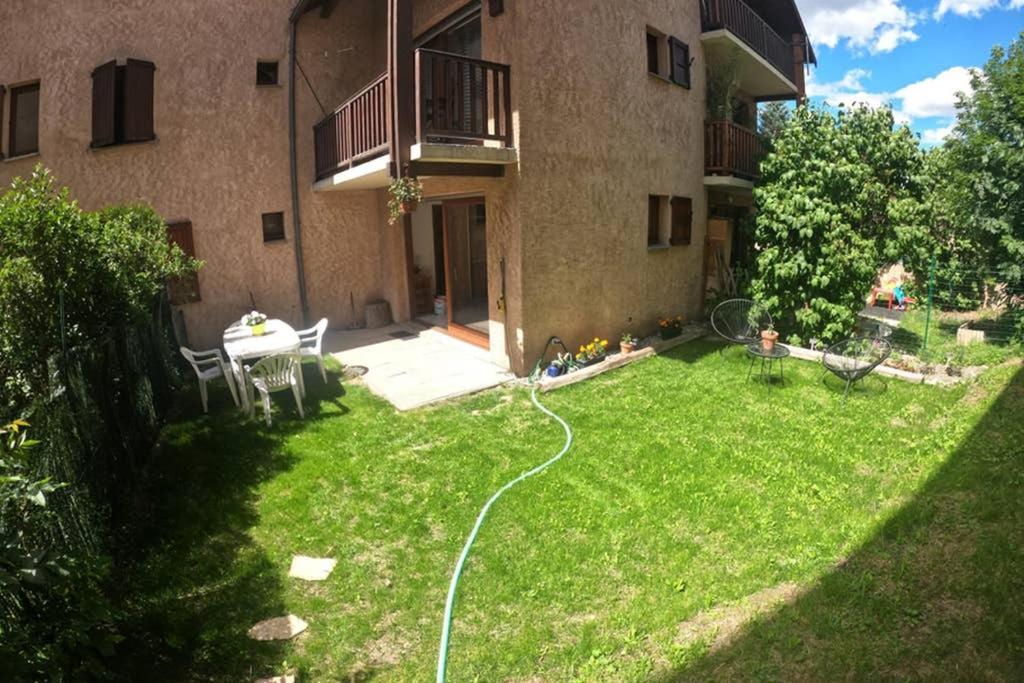 Briancon, Appartement Avec Jardin Et Terrasse. Exteriör bild